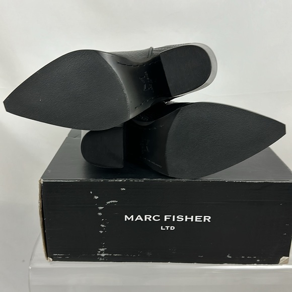 Marc Fisher LTD Black Embossed Gona Leather Pull on Western Boot Pointy … - Picture 13 of 15